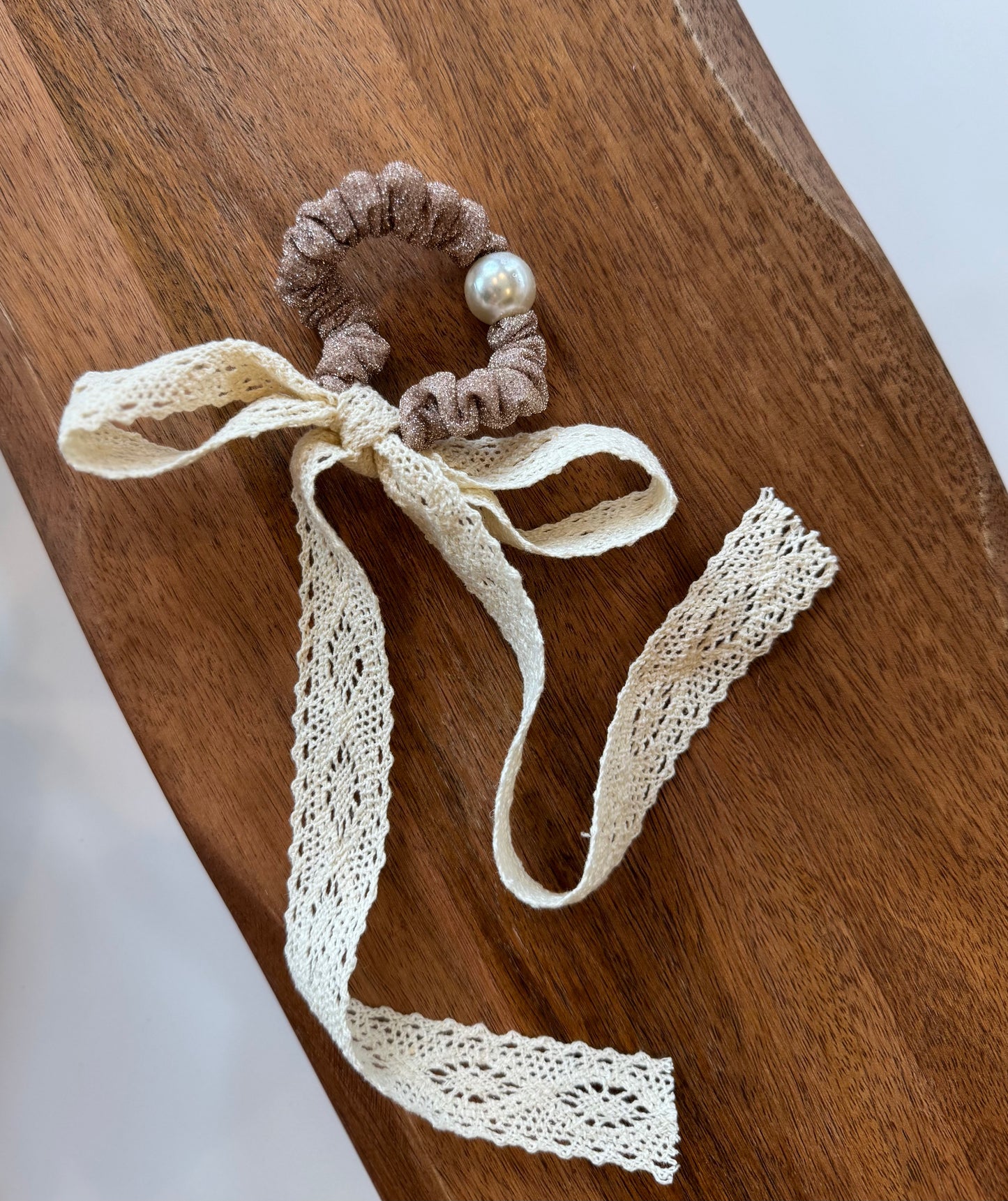 Lace ribbon scrunchie